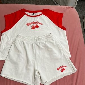 Women’s super cute summer set shorts xs/crop top XL Berrylove